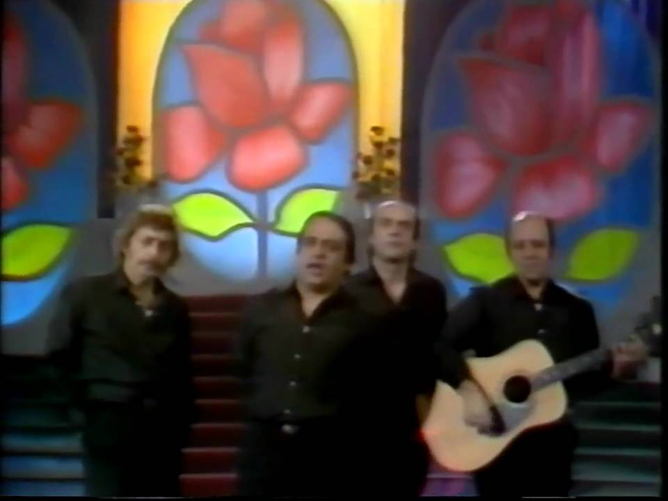 Ninna Nanna della Guerra - I GUFI A COLORI