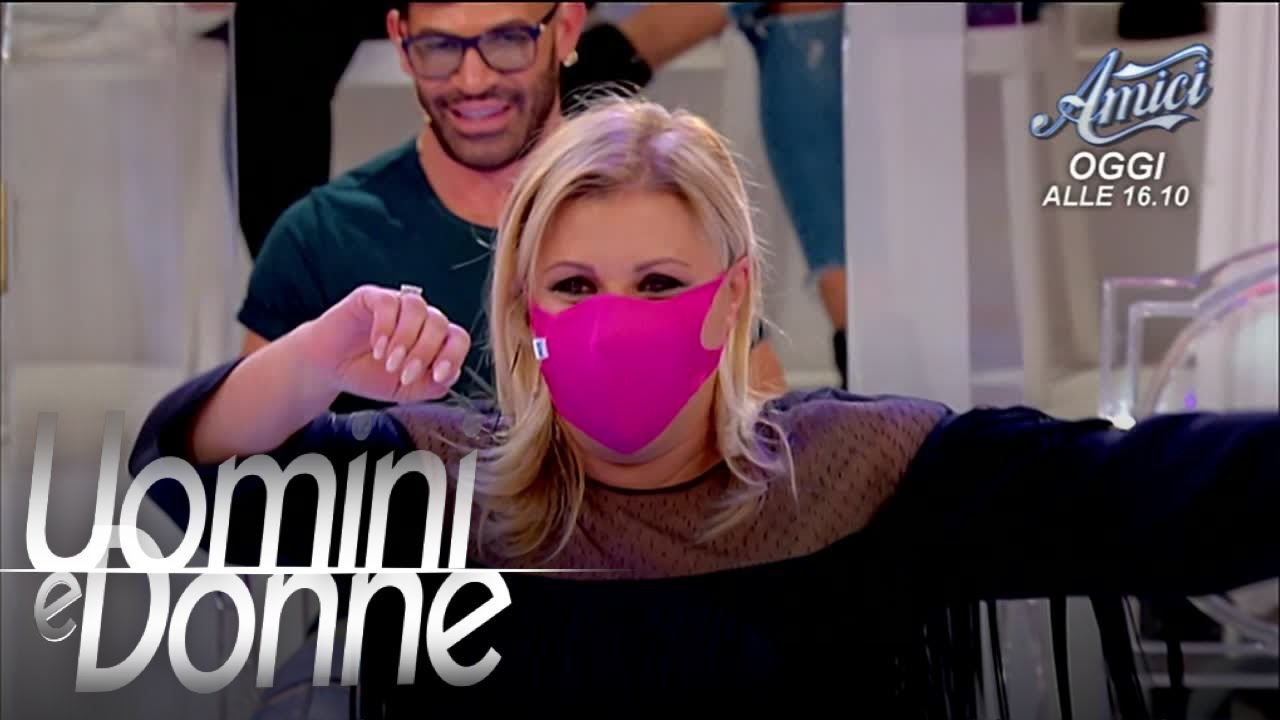 Uomini e Donne, Trono Over - Il ballo di Tina con Nicola