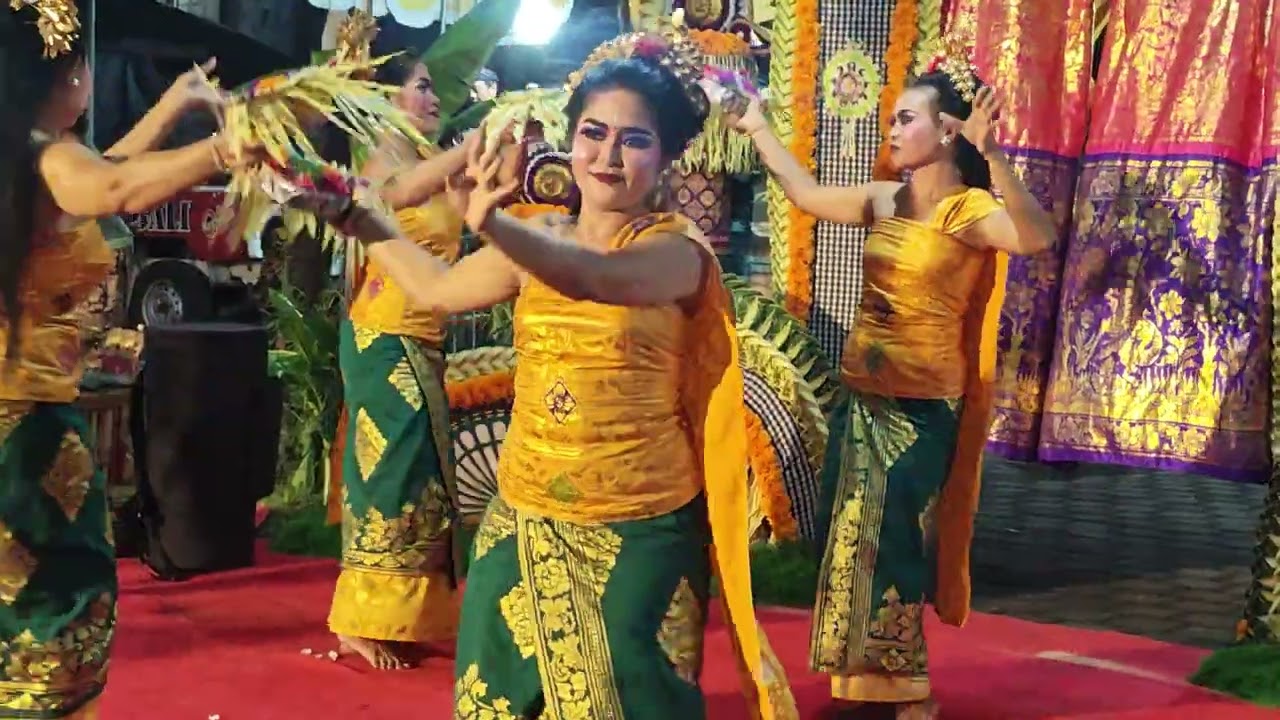 Tari Panyembrama