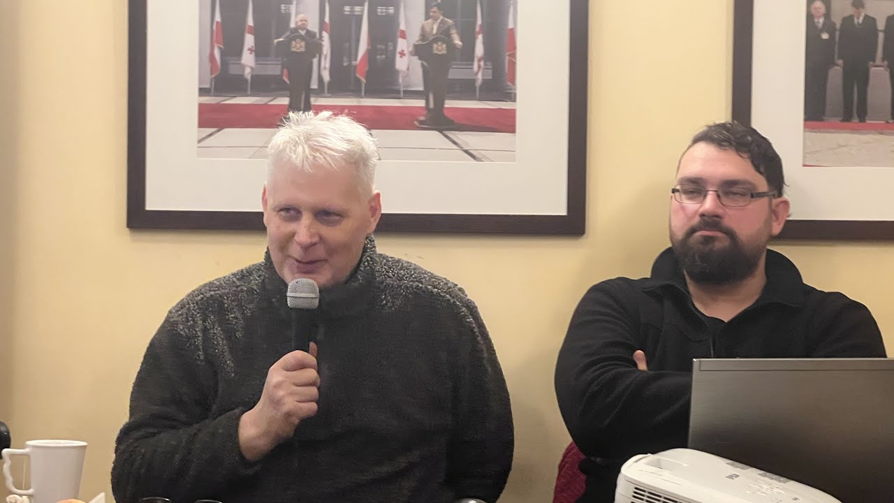 Ostatni Kolumbowie - dyskusja po przedpremierowym pokazie filmu (Paweł Stauffer Krzysztof Jabłoński)