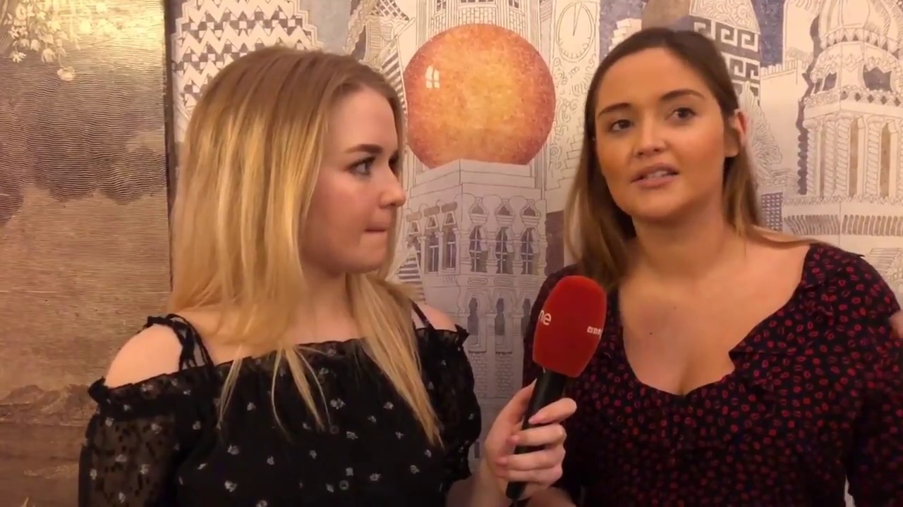 Jacqueline and Lorna's Christmas plans - EastEnders 2017 Christmas