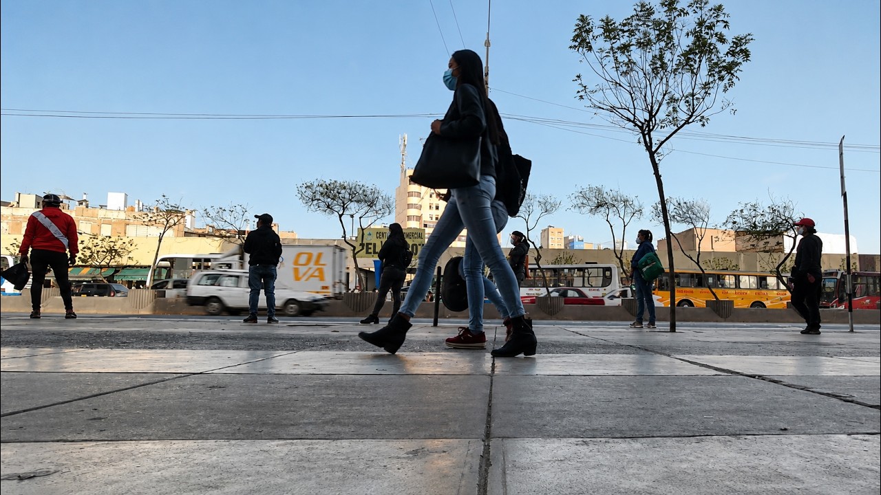 Sonido de calle, ciudad, trafico y gente caminando 🎧