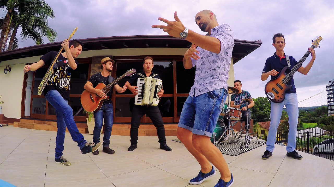 BRILHA SOM - Deixa Eu Voltar Pra Você (oficial)