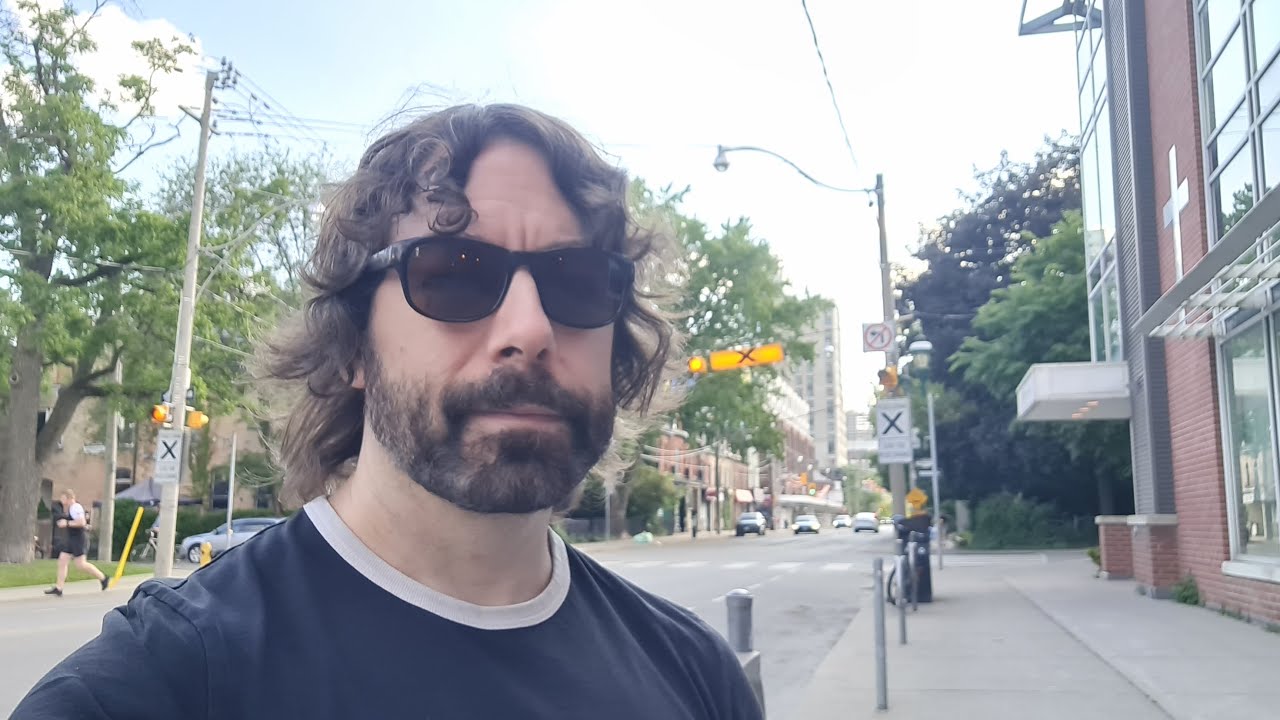 Toronto LIVE: Around The Steamy City As Things Heat Up On Wednesday Evening