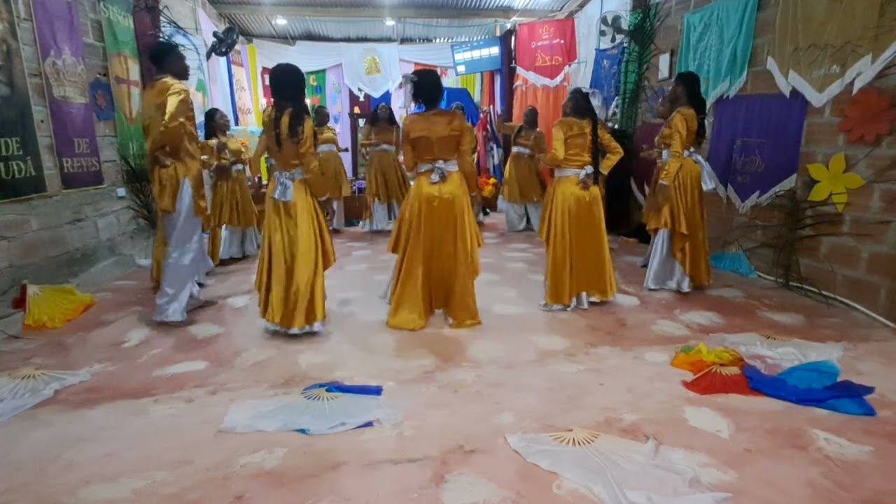 PODEROSA DANZA: JESÚS NACIÓ EN SUKOT