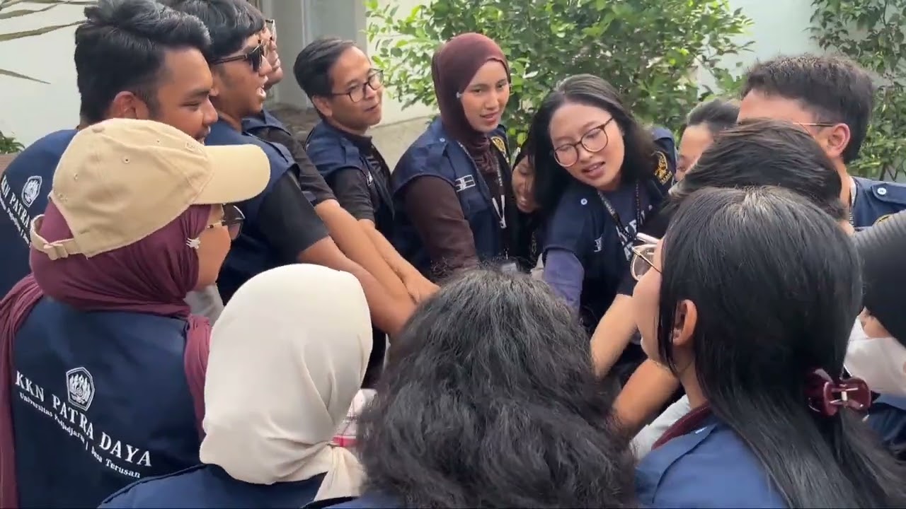 KKN Unpad 135 Desa Terusan - Sub Kelompok Penanggulangan Sampah