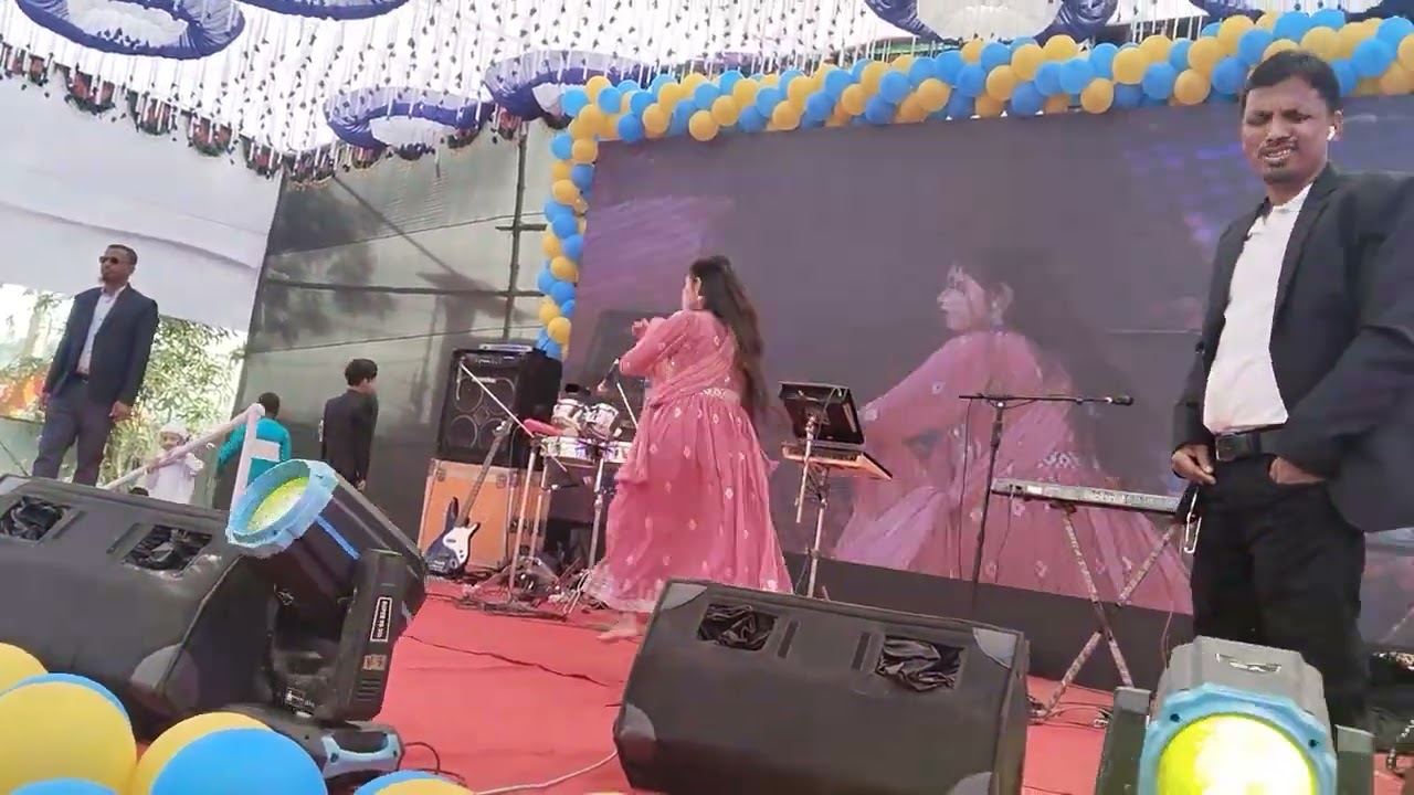 #গার্মেন্টসের