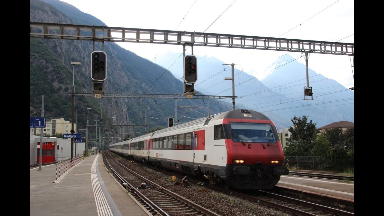InterRegio, train d'essai et autres en gare de Martigny