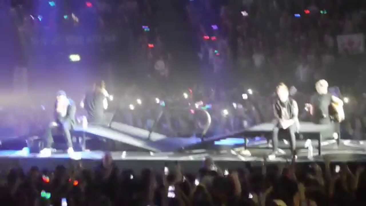 Night Changes - One Direction - SSE Arena, Belfast - 21st October 2015