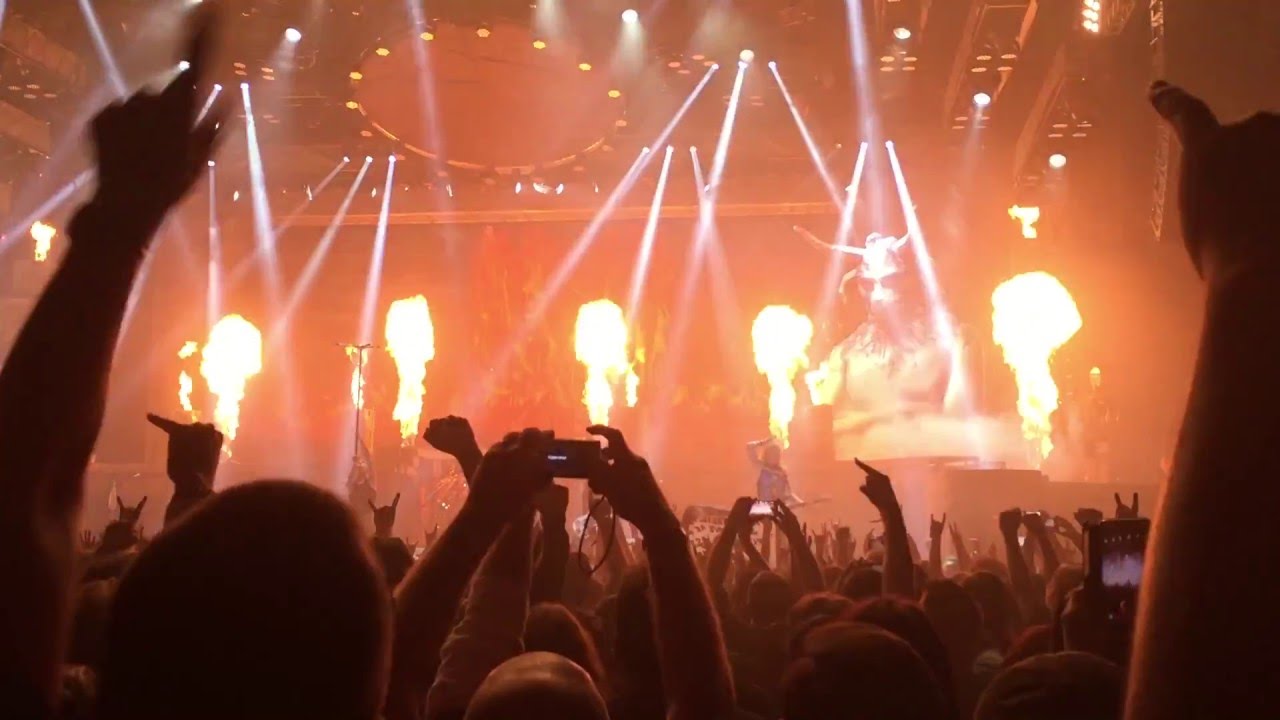 IRON MAIDEN - The Number Of The Beast (Las Vegas 2016)
