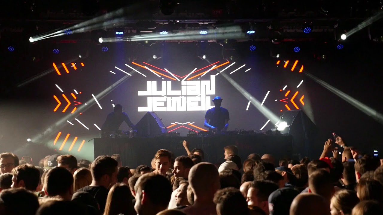 Julian Jeweil @ Akvárium Klub (2017.11.10.) (Part I)