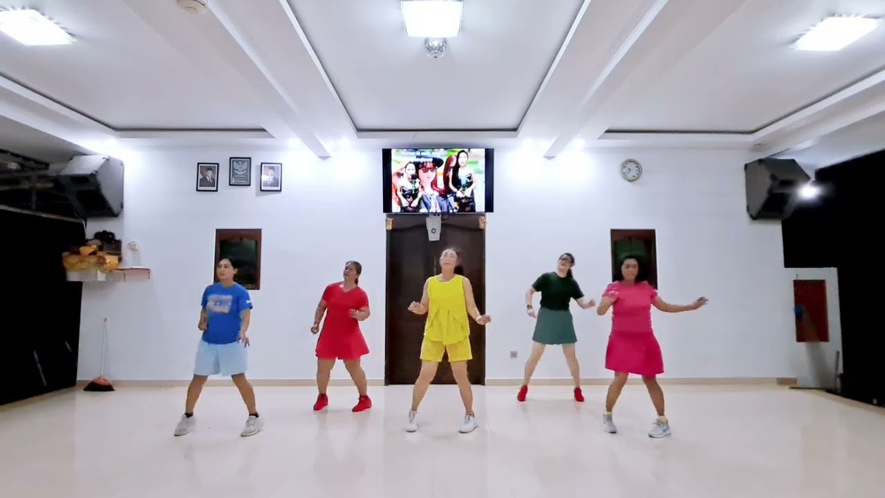 COMMENT CA VA // Line Dance