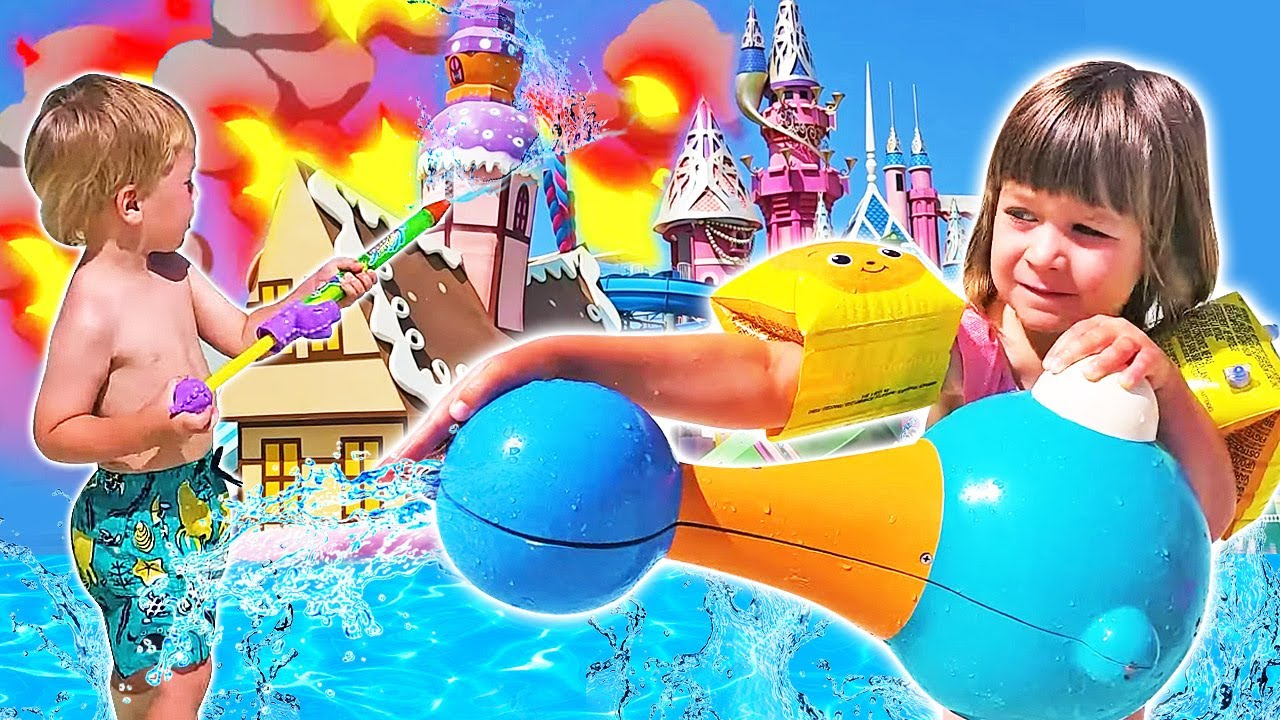 Bianca & Kids pretend play with toys at the swimming pool. Kid friendly videos for kids
