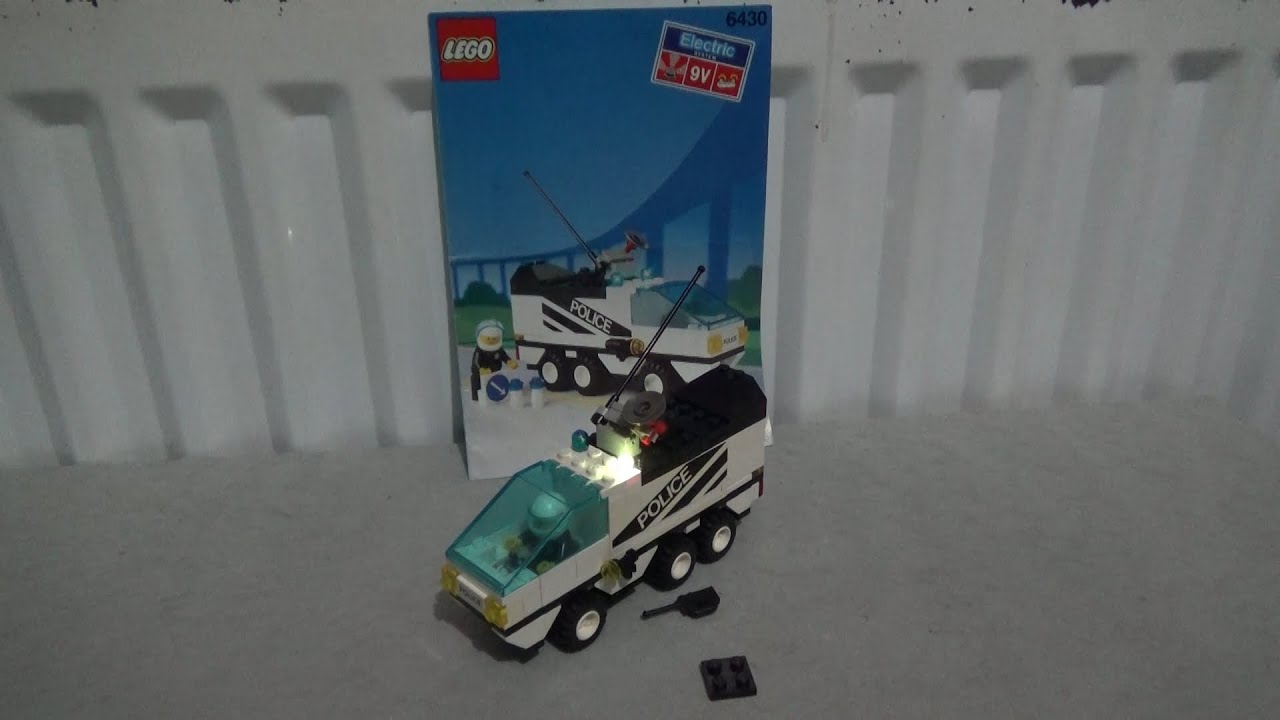 Lego 6430 | Night Patroller Police Van | Timelapse Build | 1991 Release