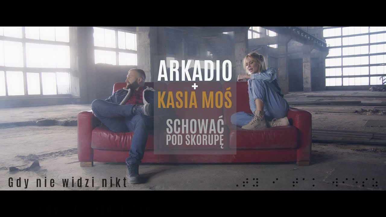 Arkadio + Kasia Moś - Schować pod skorupę (Official Video) [Gdy nie widzi nikt]