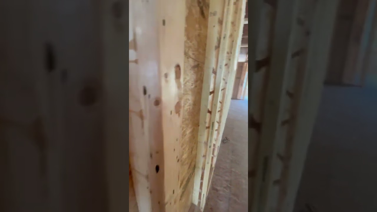 Un-Insulated Tstud&trade; = Built-in thermal break. Smarter framing with DK Homes.