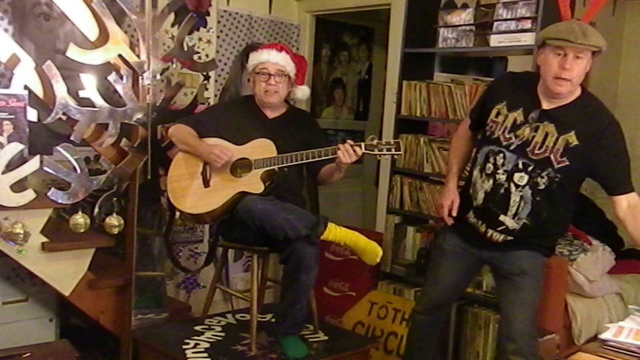 The Goons - Ying Tong Song - Acoustic Cover - Danny McEvoy & Keith Johnson