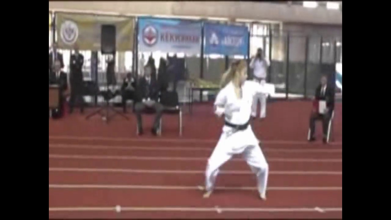 КРИСТИ КАРАТЕ КАТА