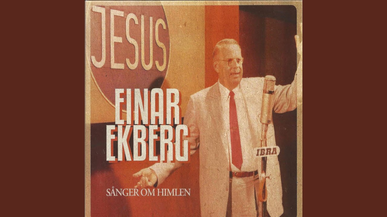 Hela vägen går han med mig