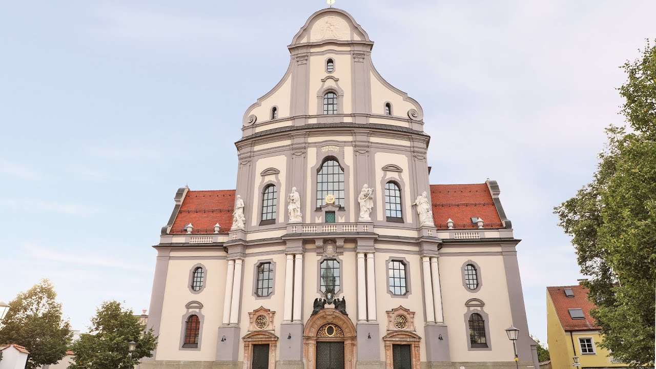 Auf Entdeckungstour durch Altötting - Die Basilika St. Anna