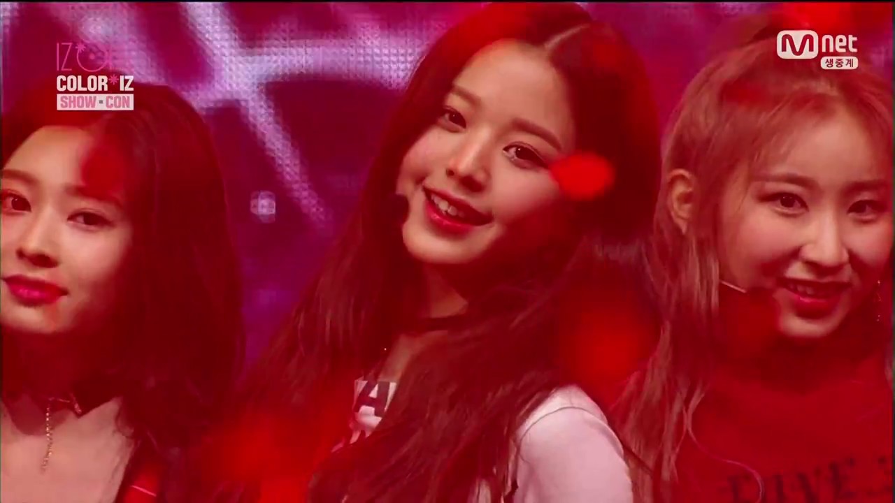 181029 IZ*ONE (아이즈원) - La Vie en Rose (라비앙로즈) @ IZ*ONE 'COLOR*IZ' Debut Show-Con | 1080p 60fps