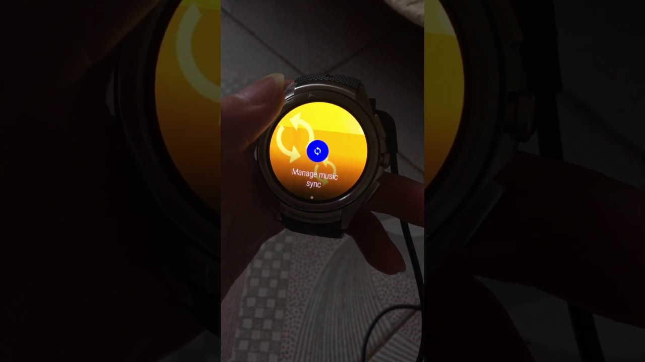 Play music on smartwatch Lg Urbane 2