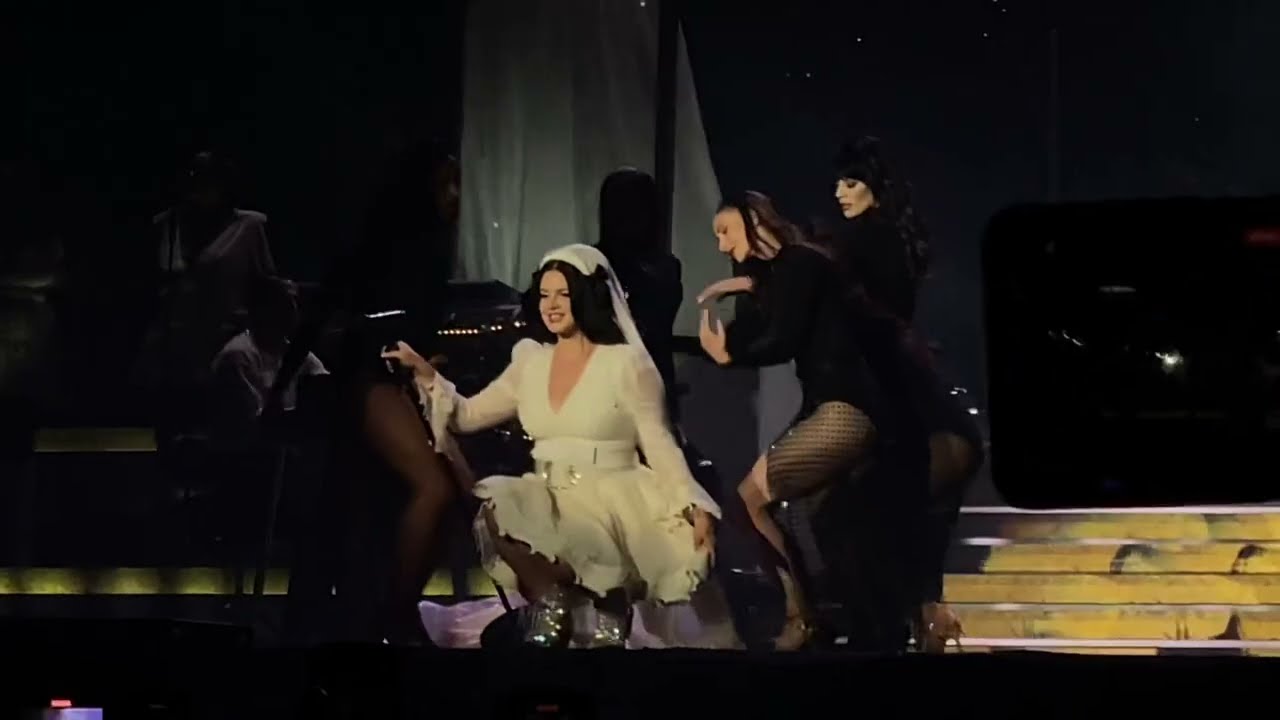 Young and Beautiful - Lana Del Rey Foro Sol México 2023
