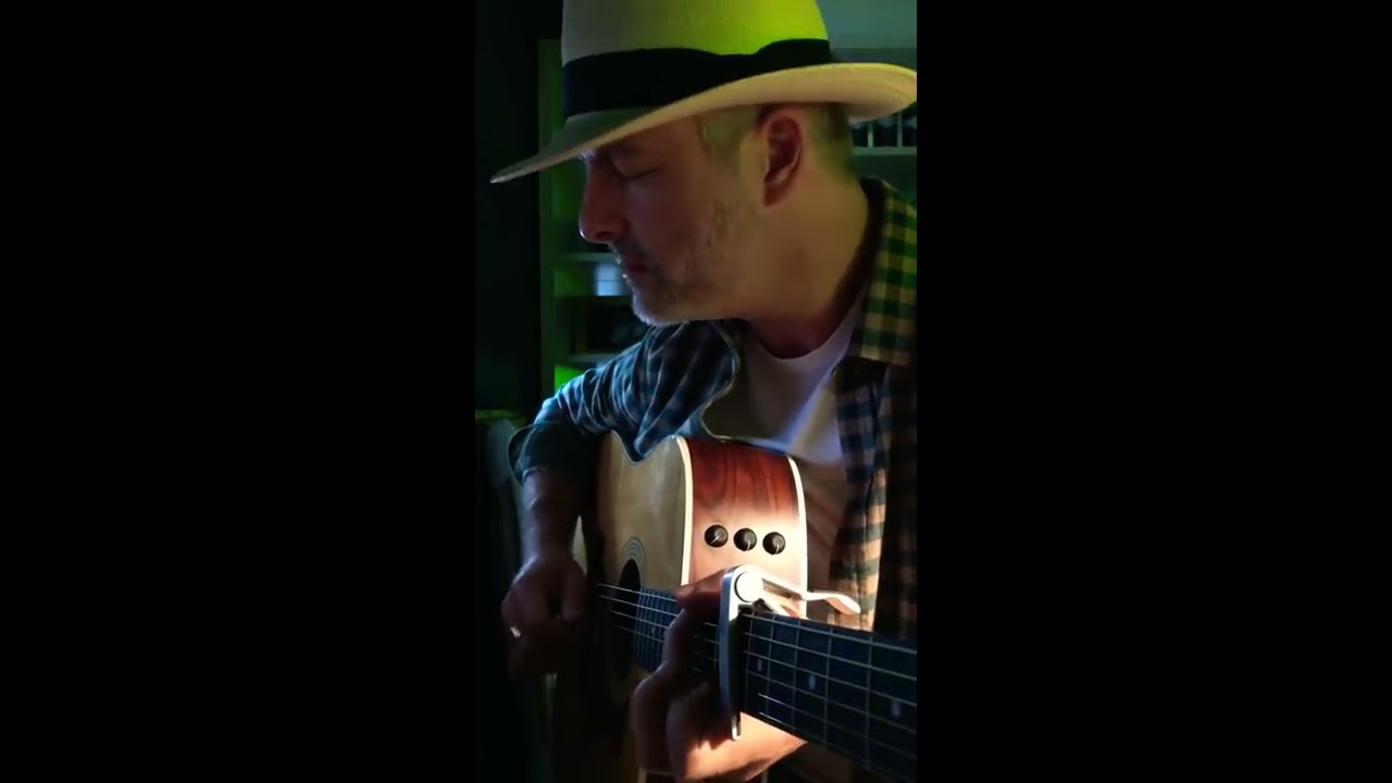MAR DE ESTRELAS -Victor Chaves -/Continuação de “Rios de amor”/(Maximize o video para visualizar)