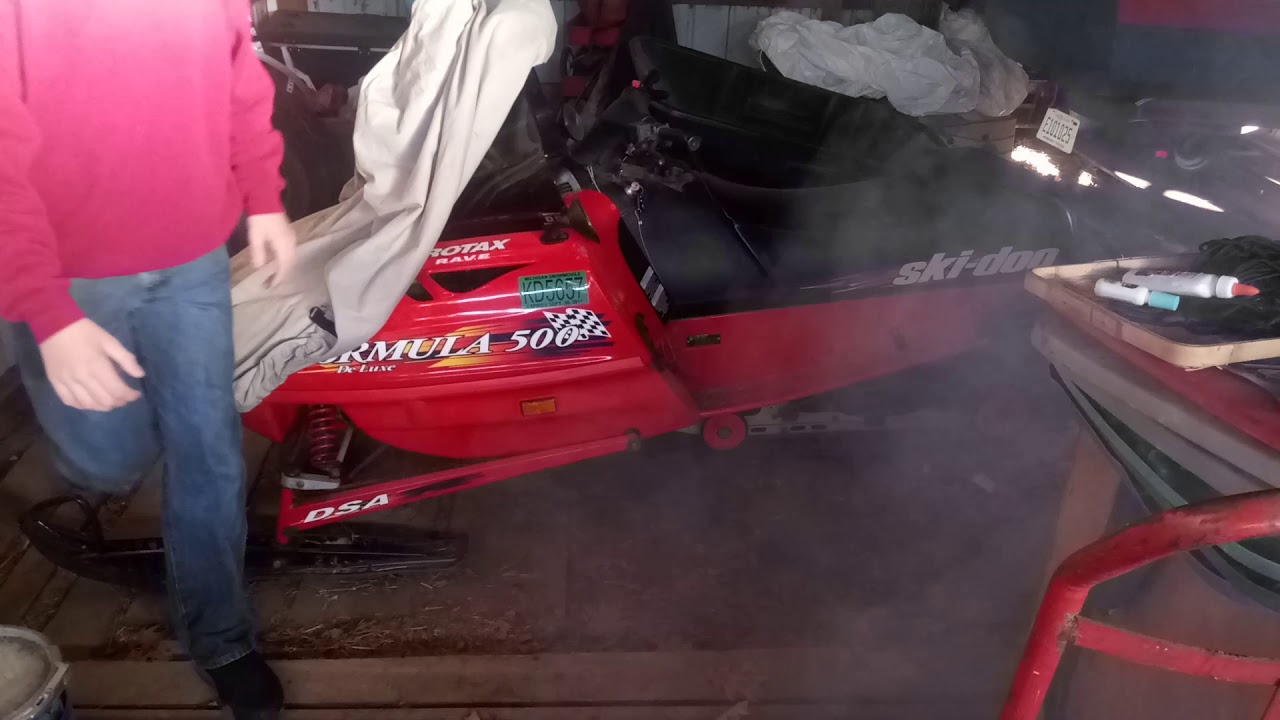 1998 ski doo formula 500 cold start (not really cold)