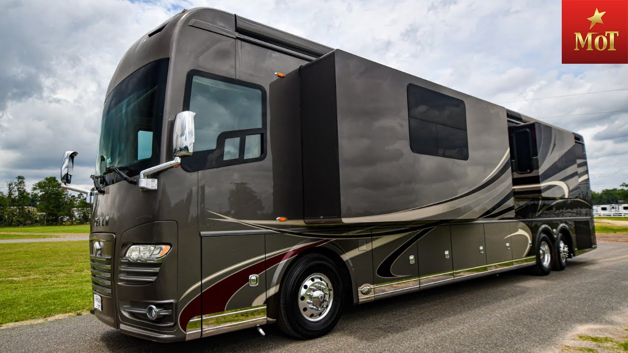 Motorhomes of Texas  2016 Foretravel Realm P1425