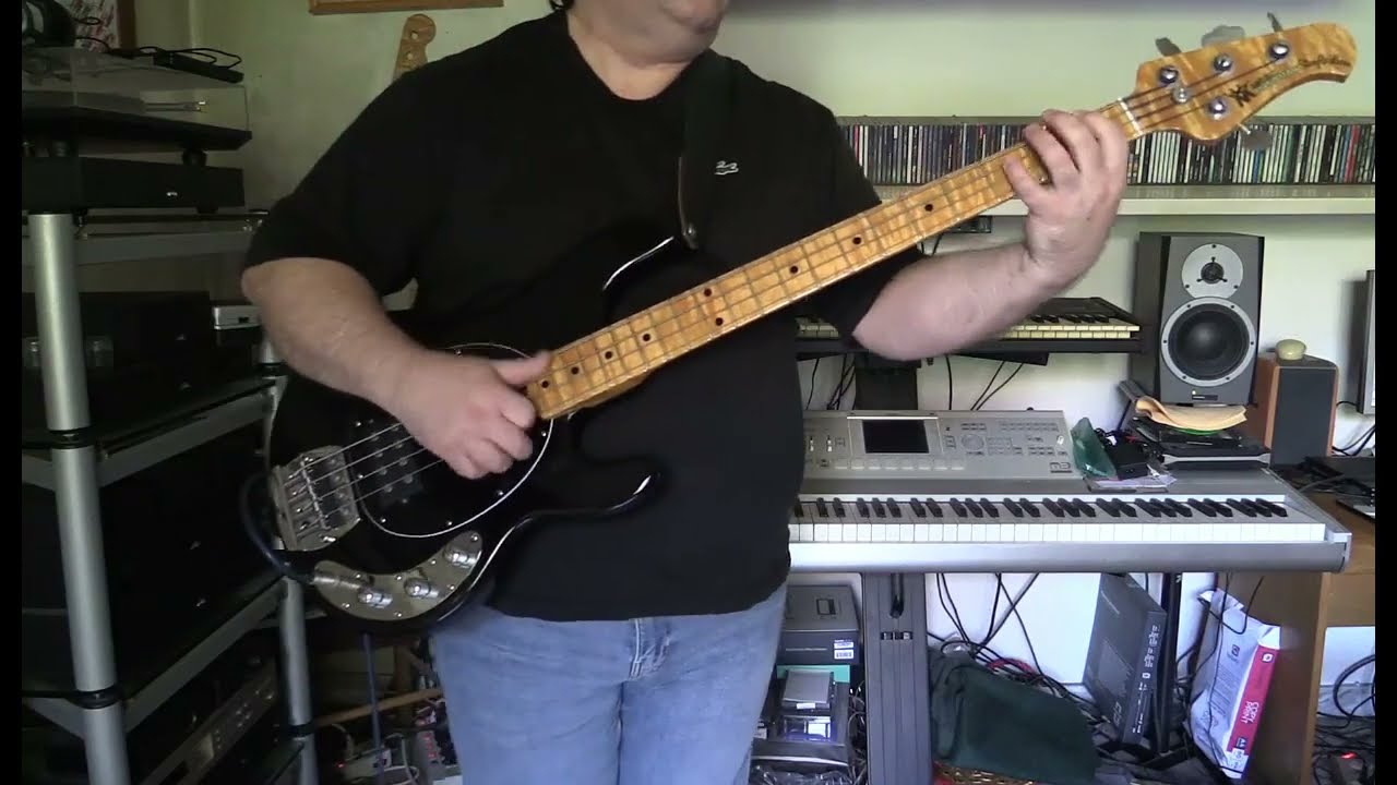 Bass Cover - Kajagoogoo - Magician Man - with Music Man Stingray Classic bass