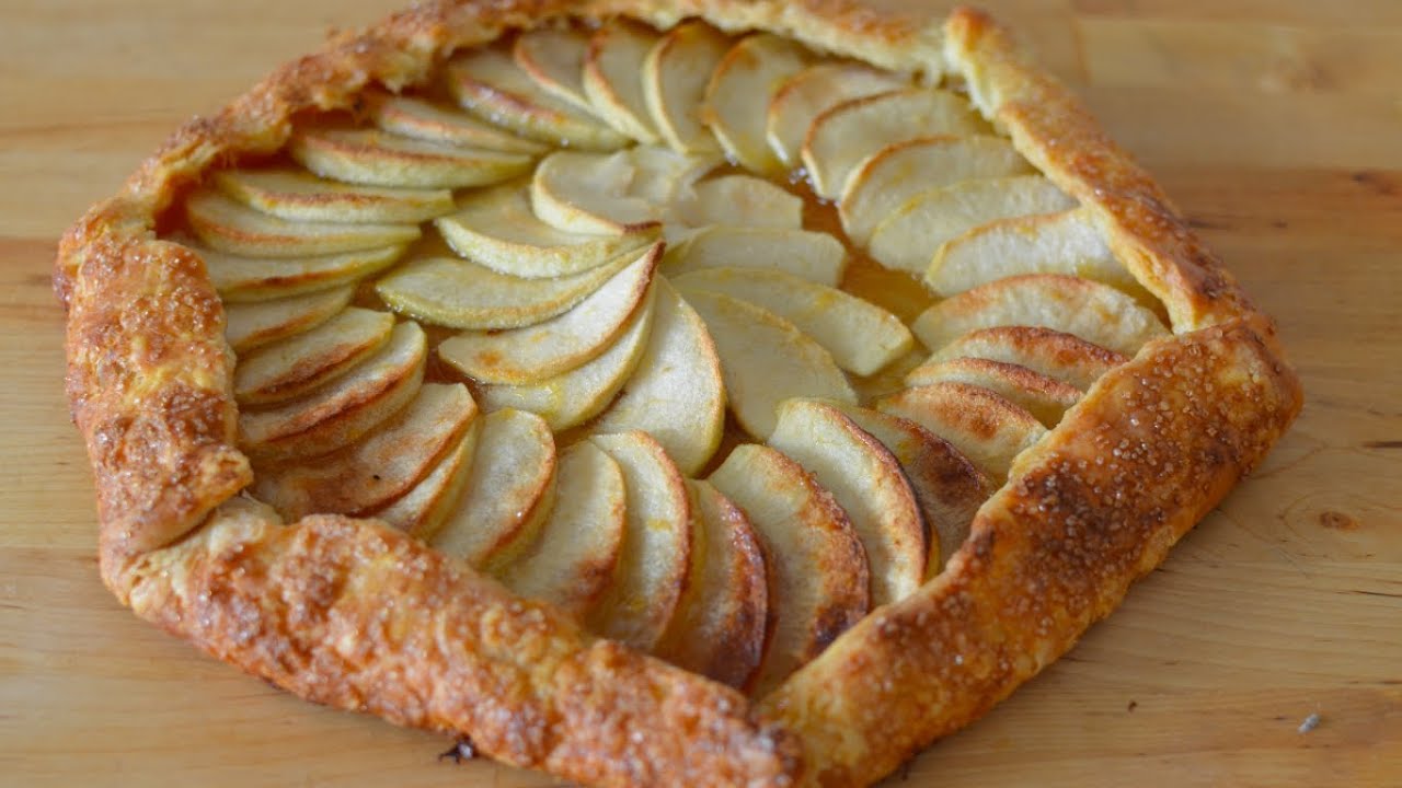 Apple Galette - A Beautiful Concentric Dessert