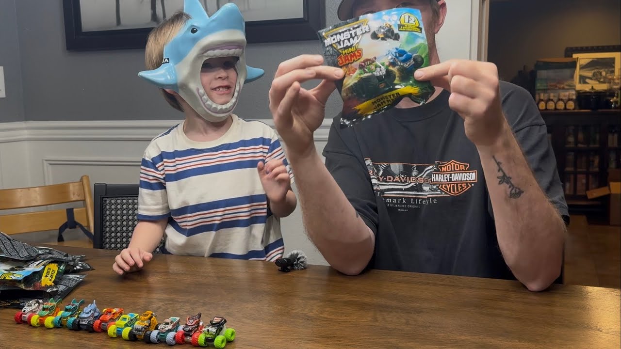 Father & Son Unbox NEW Monster Jam Minis Series 19! Plus Customizable Trucks!