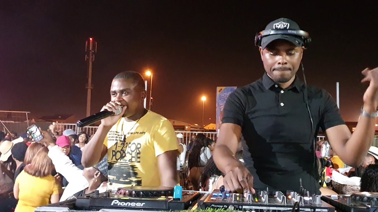 Rands Vibes: MaBooty live @ Rands Cape Town, Khayelitsha, Cape Town opholamedia