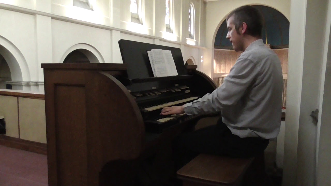 Praise to the Lord - Immaculate Heart of Mary Catholic Church, Homerton, London (Compton organ)