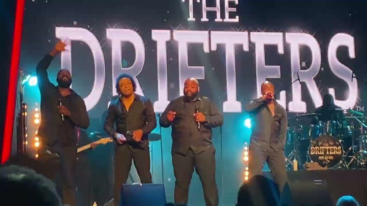 The Drifters - Saturday Night at the Movies