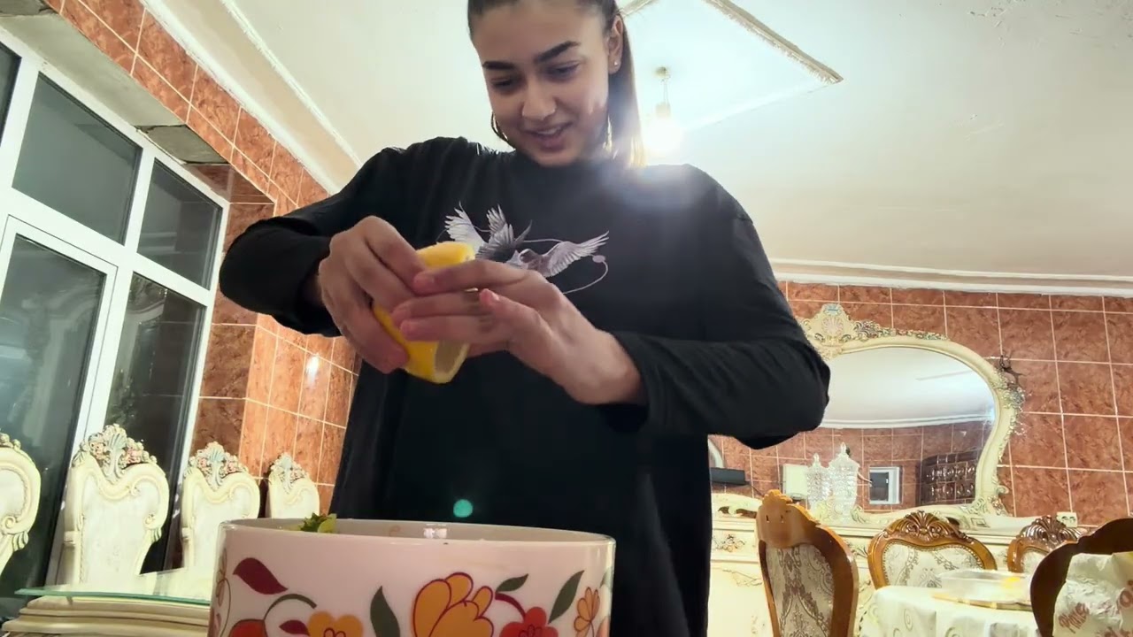 Am revenit,cu cine credeți?😱