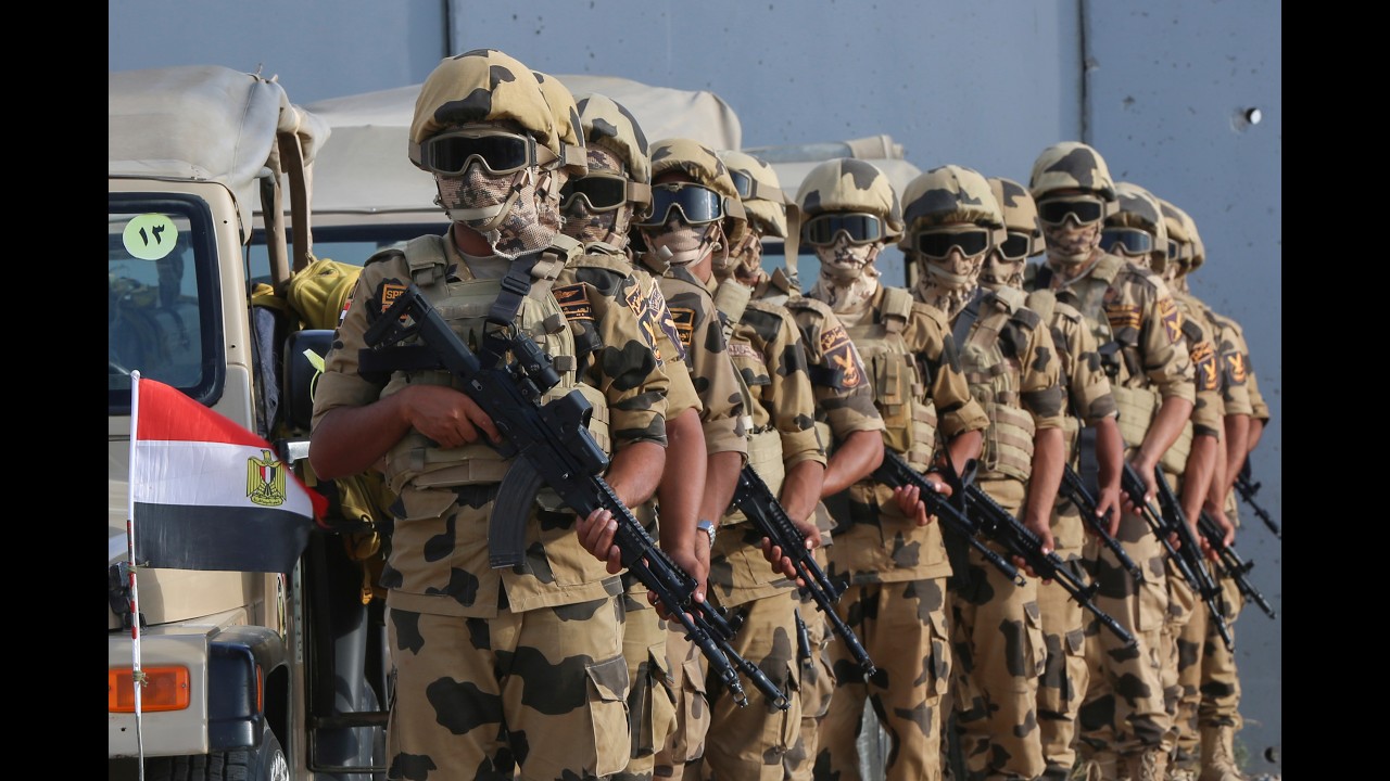 Egypt conducts live-fire military exercises near Israeli border