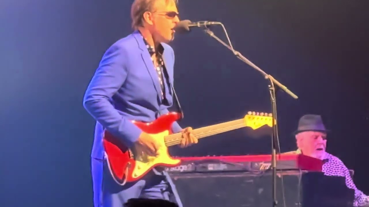 Joe Bonamassa Moody Theatre 2023 Crossfire, Chris Layton on drums