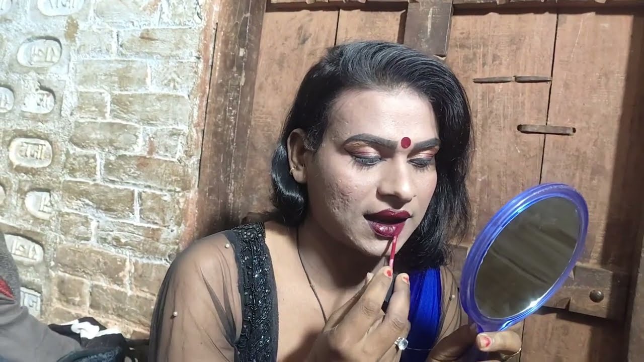 काजल रानी का असली रूप: पर्दे के पीछे की मस्ती और मेकअप! 💄✨