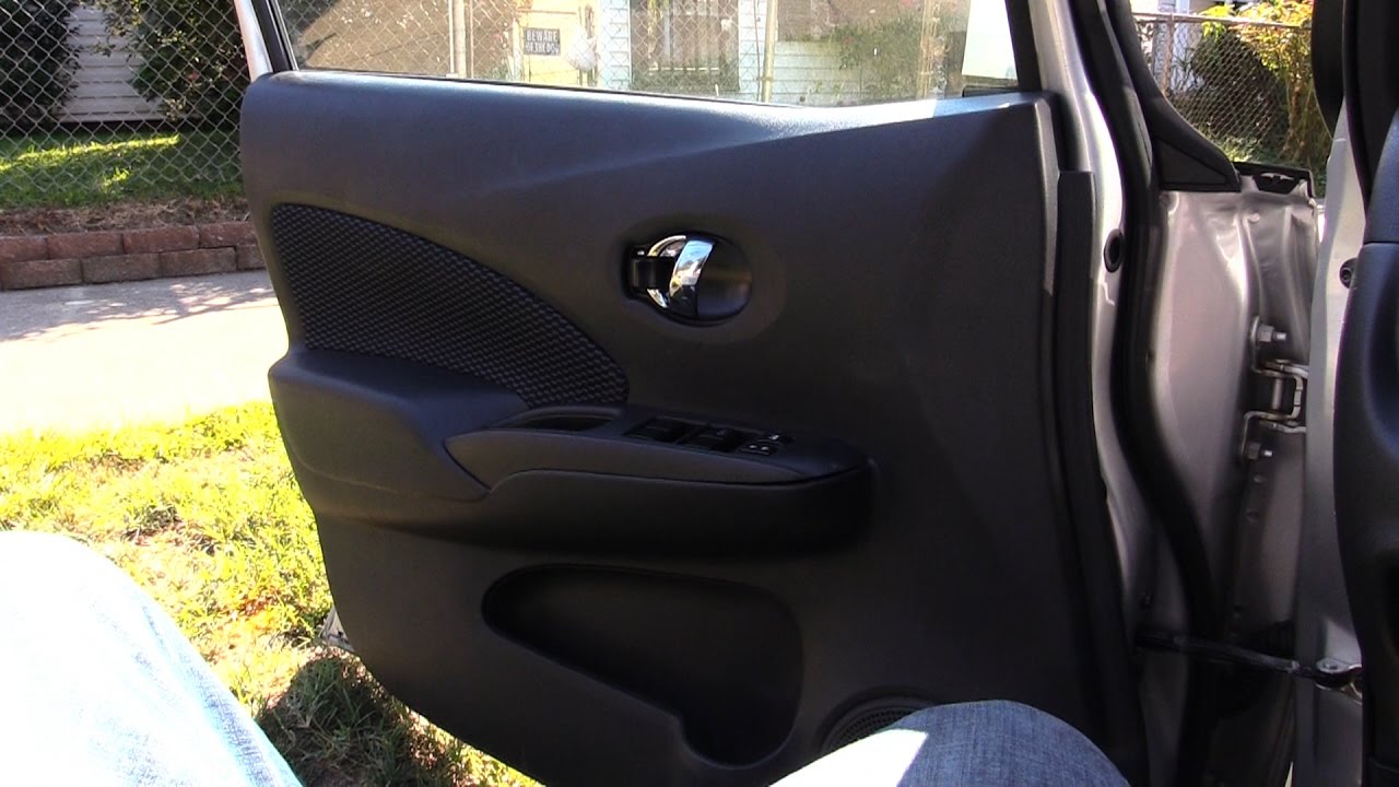 Снятие дверной панели Nissan Versa Note ЛЕГКО