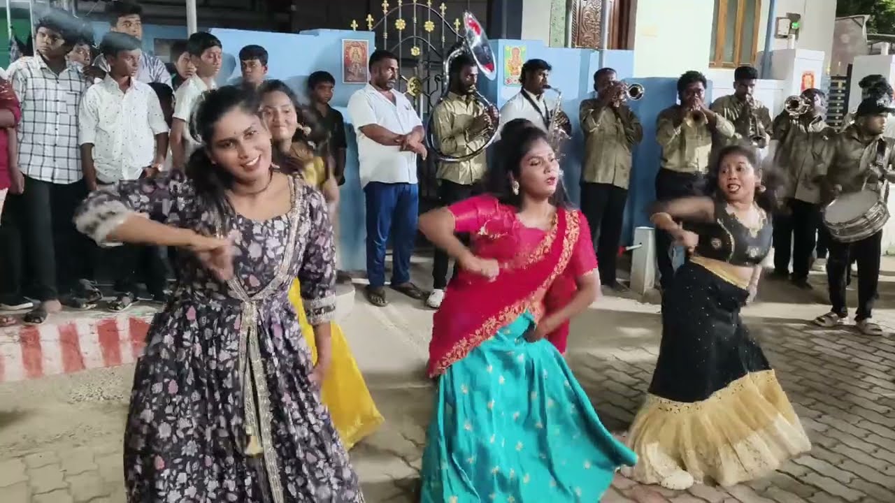 💥🎧TamilBand|ரெட்டை ஜடை கூப்பிடுதே🤩|😍VeraLevel Dance💃|🎺RB BAND🥁 #drums #band #musicalgroup #trending