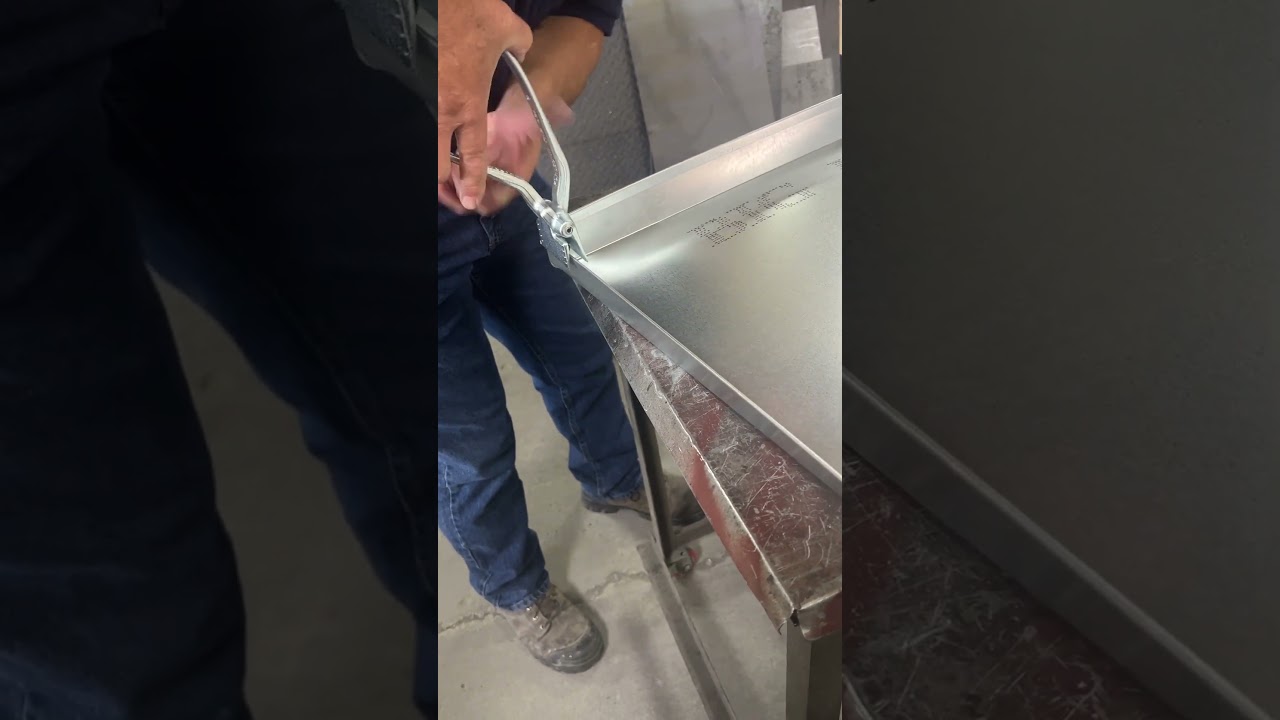 Fairmont Hand Tong folding corners of Drain Pan