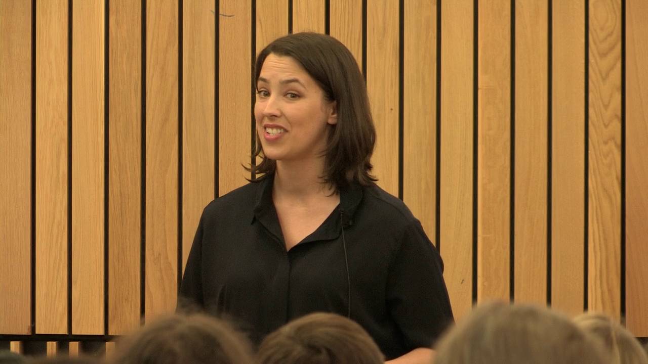 2016 winner Maddie Long's Three Minute Thesis - Language and the Brain: The Skye’s the Limit