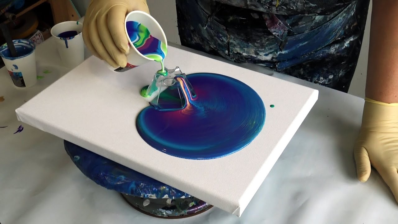 This UNIQUE Acrylic Pouring Technique Created Gorgeous Floating Flower from Another Galaxy! 🌸✨