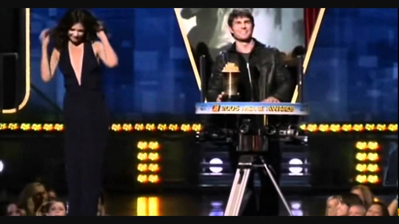 Katie Holmes & Tom Cruise: MTV Generation Award [Tom Cruise] (Live)