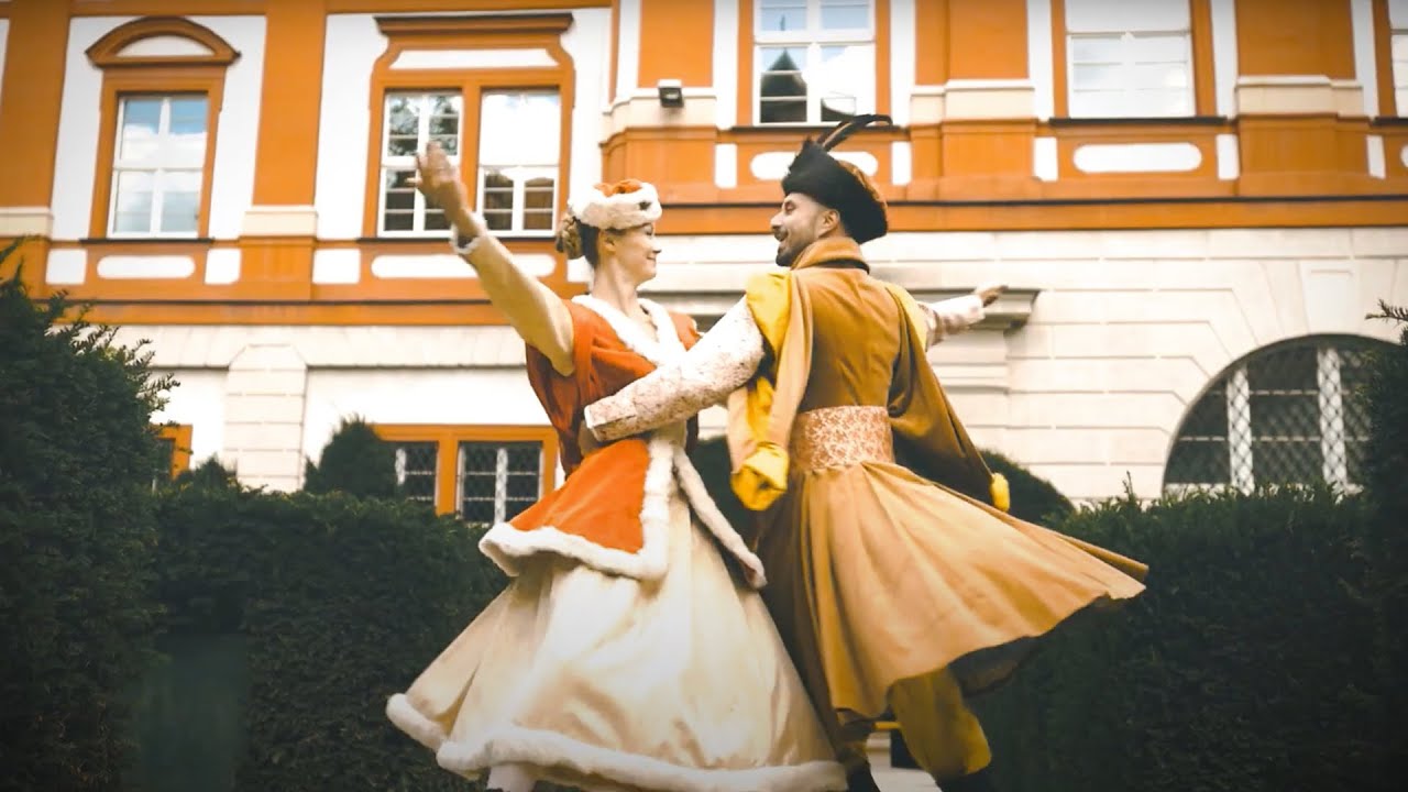 Akademicki Zespół Pieśni i Tańca 