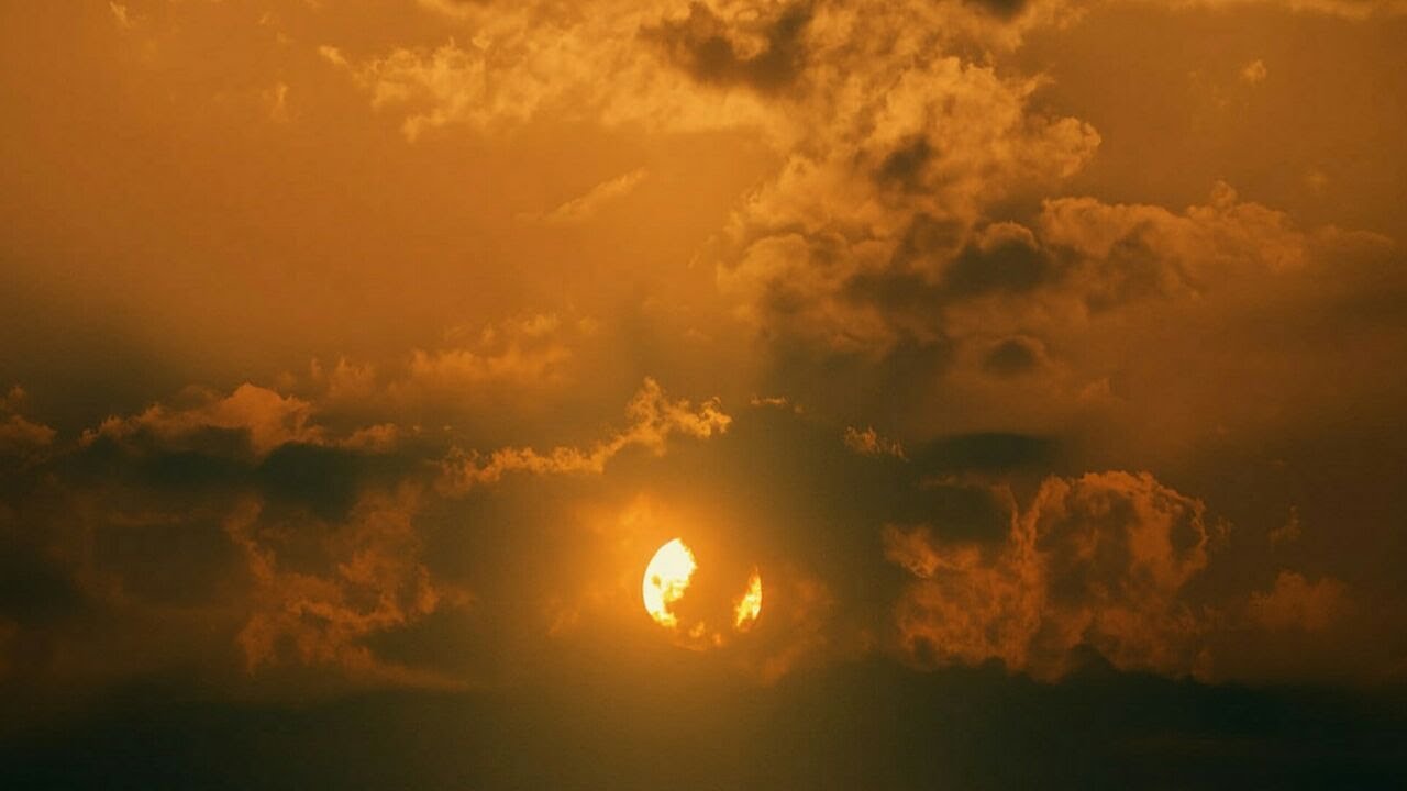 Beautiful Sunset Timelapse | Relaxing Clouds😌⛅