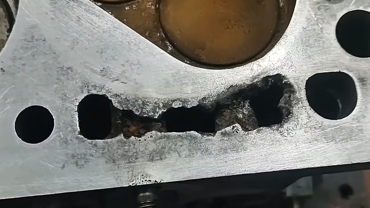 RECUPERAÇÃO DE CABEÇOTE COM SOLDA.