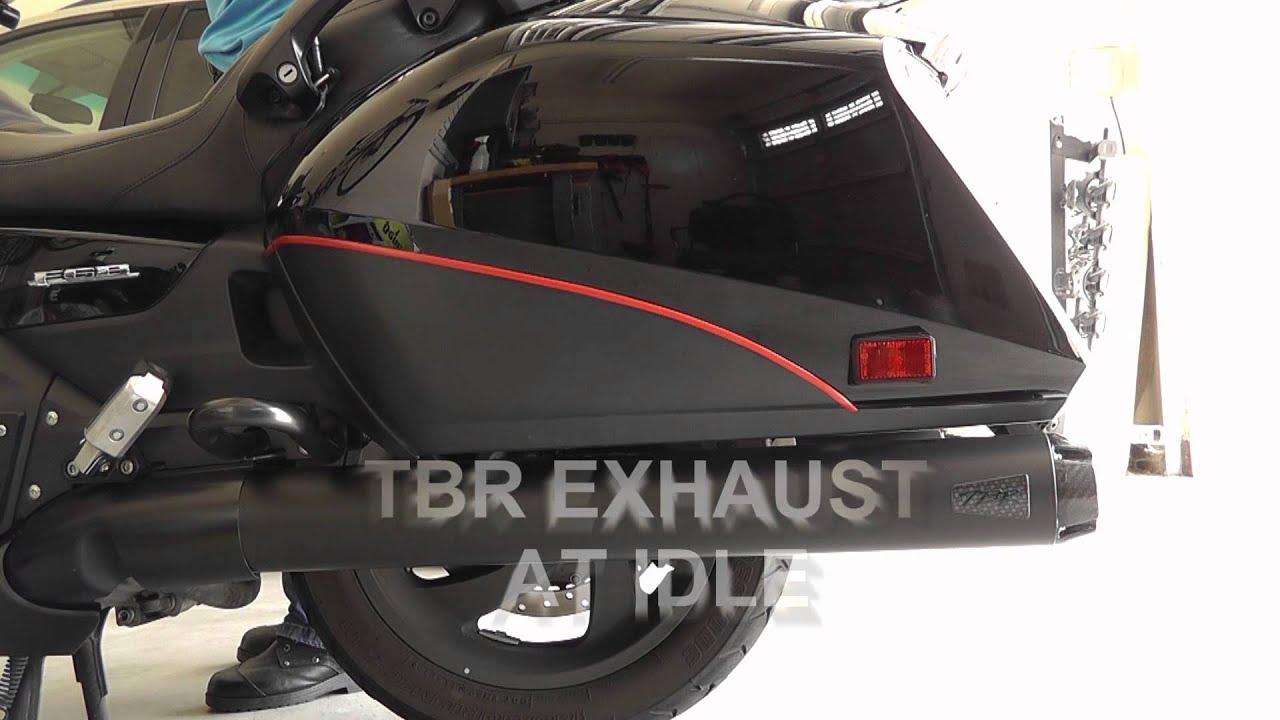 Two Brothers Racing (TBR) vs Stock Exhaust on Honda Goldwing  F6B (GL1800)